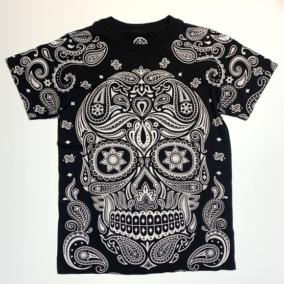 ⚡️Sugar Skull all over print tee - Picture 4 of 4